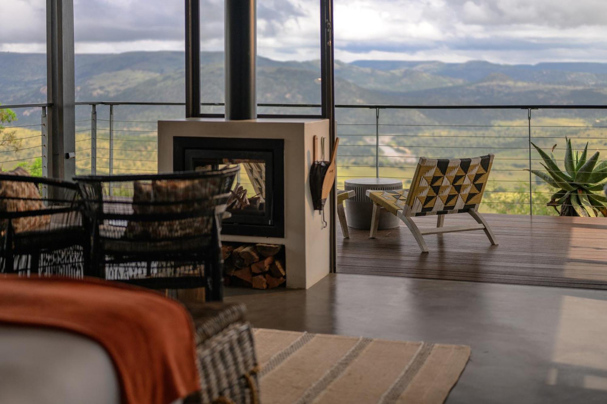 Zulu Rock Lodge - Babanango Game Reserve Ulundi Esterno foto